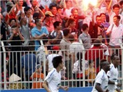 Bóng đá anh, ngoại hạng anh, lịch thi đấu euro 2012, CĐV Thanh Hóa thoát án pháo sáng? 